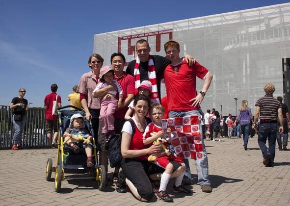 Fans aus Düsseldorf Fußball Herren 3. Liga 2008 2009, Fortuna Düsseldorf Gruppe Düsseldorf Freude,