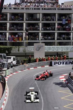 Jenson Button (England Brawn GP) führt Motorsport Grand Prix Herren Großer Preis von Monaco 2009, Formel 1 Weltmeisterschaft, F1, F, GP, WM Totale Monte Carlo