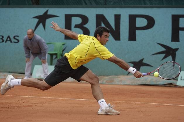 Ivan Navarro (Spanien) Tennis Herren French Open 2009, Grand Slam, ATP Tour Einzelbild Roland Garros Paris Dynamik,