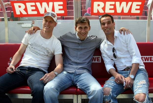 Kevin McKenna (li.), Sergiu Radu und Petit (re., alle Köln) gut gelaunt und in zivil Fußball 1. BL Herren Saison 2008 2009, 1. FC Köln Gruppe Köln