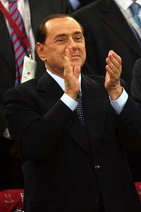 Ministerpräsident Silvio Berlusconi (Italien) -  Fußball EC 1 Herren Champions League Finale 2008 2009, Einzelbild Rom