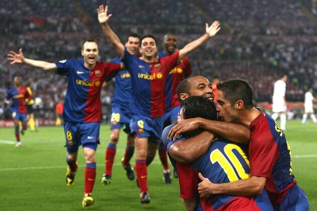 Torjubel FC Barcelona - Torschütze Lionel Messi (vorn) lässt sich feiern -  Fußball EC 1 Herren Champions League Finale 2008 2009, Barca Gruppe Rom Freude, Begeisterung,