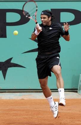 Fernando Gonzalez (Chile) Tennis Herren French Open 2009, Grand Slam, ATP Tour, Vdig Einzelbild Roland Garros Paris Dynamik,