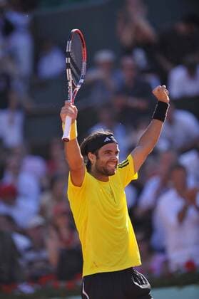 Fernando Gonzalez (Chile) jubelt -  Tennis Herren French Open 2009, Grand Slam, ATP Tour, Vdig Einzelbild Roland Garros Paris Freude,
