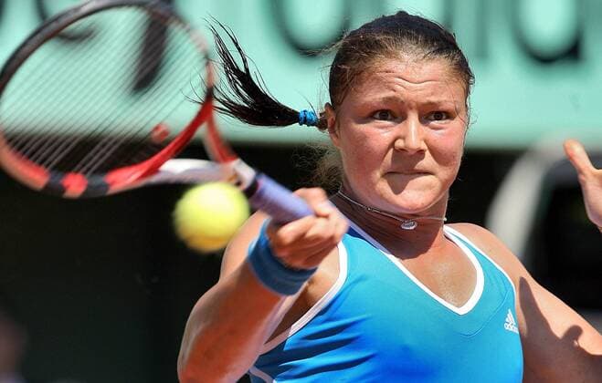 Dinara Safina (Russland) -  Tennis Damen French Open 2009, Grand Slam, WTA Tour Einzelbild Roland Garros Paris Dynamik,