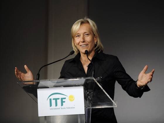 Martina Navratilova (USA) wird mit dem Philippe Chatrier Award 2009 geehrt Tennis Damen ITF World Champions Dinner 2009, Preisverleihung, Ehrung, Spielerehrung, Einzelbild Paris
