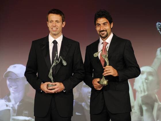 Daniel Nestor (Kanada, li.) und Nenad Zimonjic (Serbien) - ITF World Champions 2009 im Doppel Tennis Herren ITF World Champions Dinner 2009, Preisverleihung, Ehrung, Spielerehrung, Gruppe Paris