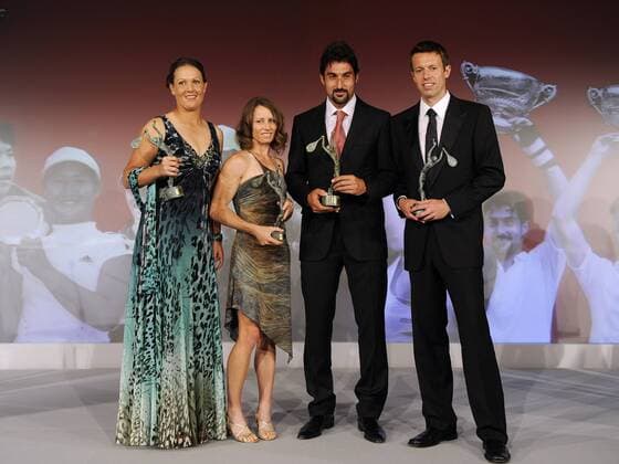 ITF World Champions 2009 im Doppel v.li.: Liezel Huber (USA) und Cara Black (Simbabwe), Daniel Nestor (Kanada) und Nenad Zimonjic (Serbien) Tennis Herren ITF World Champions Dinner 2009, Preisverleihung, Ehrung, Spielerehrung, Gruppe Paris