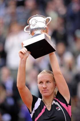 Svetlana Kuznetsova (Rußland) gewinnt die French Open 2009 -  Tennis Damen French Open 2009, Grand Slam, WTA Tour, Finale Einzelbild Roland Garros Paris Freude,