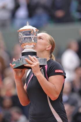 Svetlana Kuznetsova (Rußland) gewinnt die French Open 2009 -  Tennis Damen French Open 2009, Grand Slam, WTA Tour, Finale Einzelbild Roland Garros Paris Begeisterung, Freude,