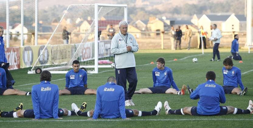 Nationaltrainer Marcello Lippi (Italien) leitet das Training -  Fußball Herren Confed Cup 2009, Confederationscup, Konföderationencup, Konföderationen, Nationalteam Totale Pretoria o0 Tshwane