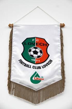 Wimpel des FC Litex Lovech in der vereinseigenen Sammlung des TSV 1860 München Fußball 2. BL Herren Saison 2008 2009, Reportage, Vereinsstory, Geschichte, Historie, Vereinsgeschichte, Vereinshistorie Einzelbild München