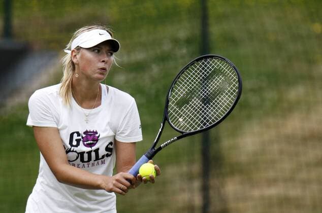 Maria Sharapova (Russland) -  Tennis Damen All England Championships 2009, Grand Slam, WTA Tour, Training, Einzelbild Wimbledon London