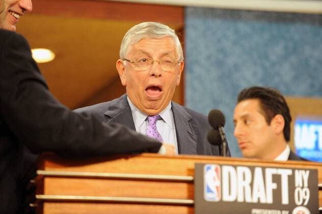 NBA Commissioner David Stern (USA) während der NBA Drafts 2009 - (ZUMAb09) Basketball Herren NBA Draft 2009 2010, Präsentation, Pressetermin Einzelbild New York, NY, N Y