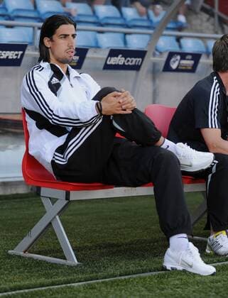 Sami Khedira (Deutschland U21) auf der Bank Fußball Länderspiel Herren U 21 EM Halbfinale 2009, U 21, Nationalteam Einzelbild Helsingborg