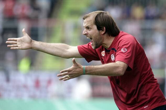 Trainer Thomas Tuchel (Mainz U19) wütend Fußball Herren A Junioren Bundesliga 2008 2009, Jugend, U19, U 19, Finale Einzelbild Mainz Wut,
