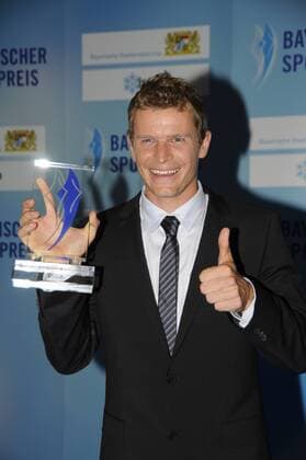 Preisträger Tobias Angerer (Deutschland) anlässlich des bayrischen Sportpreises 2009 Nordischer Skilauf Herren Bayerischer Sportpreis 2009, Sportlerehrung, Ehrung, Preisverleihung Einzelbild München Freude,
