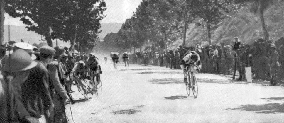 Philippe Thys (Belgien) gewinnt die 8. Etappe der Tour de France 1920 -  Radsport Herren Tour de France 1920, Straßenradsport, Straße, Rad, Geschichte, Radsportgeschichte, Totale Aufnahmedatum geschätzt, 8. Etappe: Perpignan - Aix en provence Dynamik,