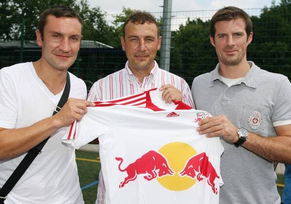 Pressetermin RasenBallsport Leipzig v.li.: Ingo Hertzsch, Trainer Tino Vogel und Thomas Kläsener (alle RB Leipzig) Fußball Herren NOFV Oberliga Süd Nordost 2009 2010, Präsentation, Gruppe Markranstädt Leipzig