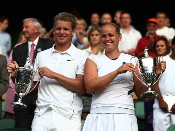 Anna Lena Grönefeld (Deutschland) und Mark Knowles (Bahamas) gewinnen das gemischte Wimbledon Doppel 2009 Tennis All England Championships 2009, Grand Slam Gruppe Wimbledon London Begeisterung, Freude,