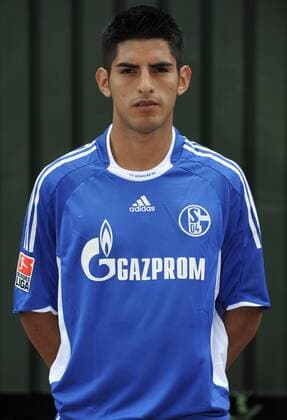 Carlos Zambrano (FC Schalke 04) Fußball 1. BL Herren Saison 2009 2010, Präsentation, Pressetermin, Porträttermin, Porträt Bottrop