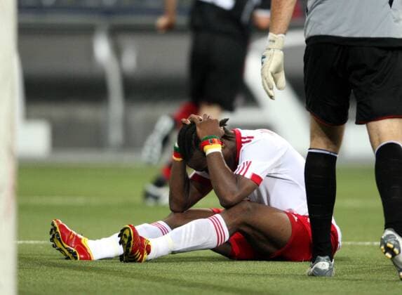 SALZBURG, Champions League Qualifikation, Red Bull Salzburg Louis Ngwat-Mahop (Salzburg).  o0 FC RedBull, RB, Enttäuschung