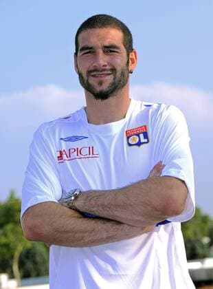 Neuzugang Lisandro Lopez (Lyon) wird präsentiert -  (pan32909) Fußball Herren Ligue 1 2009 2010, 1. Liga, Olympique Lyonnais, OL, Präsentation, Pressetermin, Shooting, Porträt Lyon