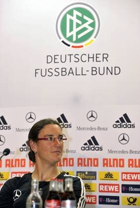 Birgit Prinz (Deutschland) - Pressekonferenz Fußball Damen Nationalmannschaft 2009, Pressekonferenz, Pressetermin, Frauen, Frauenfußball Einzelbild Sinsheim
