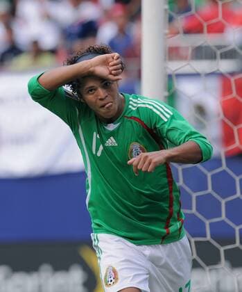Giovani Dos Santos (Mexiko) - Torjubel - Fußball Länderspiel Herren CONCACAF Gold Cup 2009, GoldCup, Finale, Nationalteam, Nationaltrikot, Einzelbild New York, NY, N Y Freude,