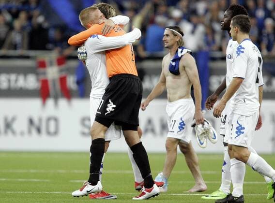 Schlußjubel FC Kopenhagen, u.a. Torwart Jesper Christiansen -  Fußball EC 1 Herren Champions League Quali 2009 2010 Gruppe Stabaek Freude,