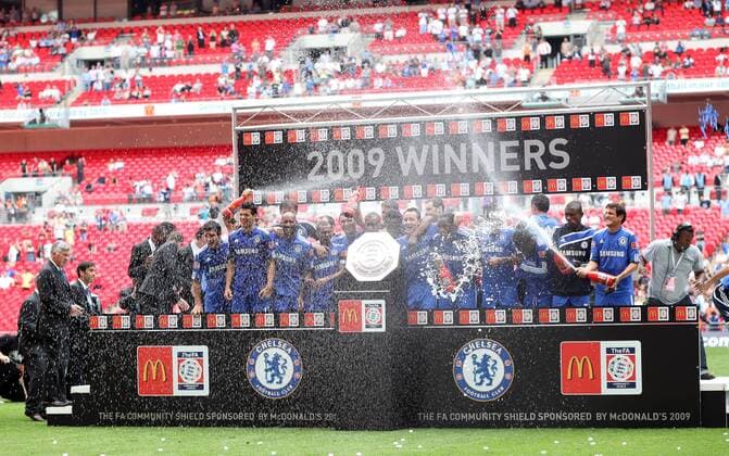 Chelsea ist Community Shield Sieger 2009 mit Michael Ballack (5.v.li.) -  Fußball Herren Englischer Supercup 2009, Community Shield, Chelsea FC London Totale London Freude, Begeisterung,
