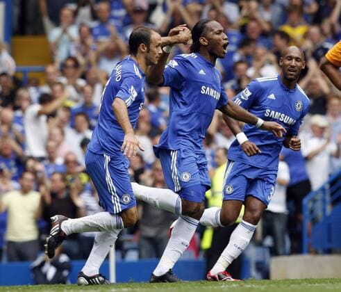 Chelsea s Didier Drogba (C) celebrates EDITORIAL USE ONLY. No use with unauthorised audio, video, data, fixture lists, club league logos or live services. Online in-match use limited to 120 images, no video emulation. No use in betting, games or single club league player publications. o0 FC o0 Jubel Freude