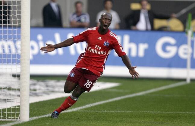 Romeo Castelen (HSV) - Torjubel Fußball 1. BL Herren Saison 2009 2010, Hamburger SV, Hamburg Einzelbild Wolfsburg Freude,