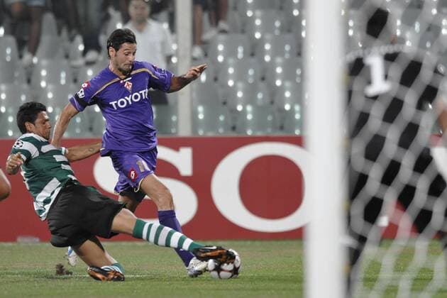 Massimo Gobbi (AC Florenz ACF Fiorentina) (R) gegen Sporting Lissabon 