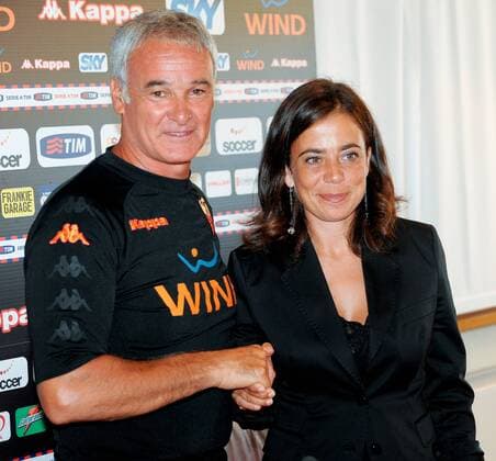 Claudio Ranieri wird von Präsidentin Rosella Sensi (beide AS Rom) als neuer Trainer vorgestellt xAndreaxStaccioli