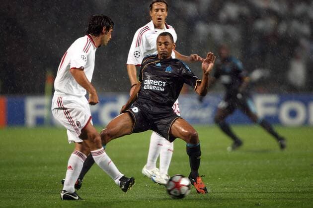 Edouard Cisse (Marseille, R) et Massimo Oddo (Milan AC) -  o0 Olympique OM Mailand