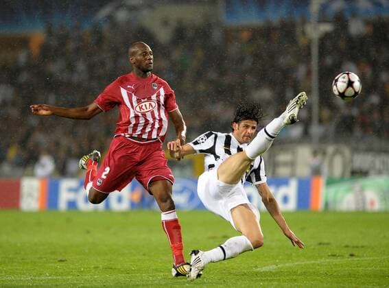 Vincenzo IAQUINTA (Juventus, R) e Michael CIANI (Girondins de Bordeaux) - giorgioxperottino