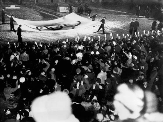 Feb 16, 1936; Garmisch-Partenkirchen - Abschlussfeier der Olympischen Winterspiele  - ZUMAk09