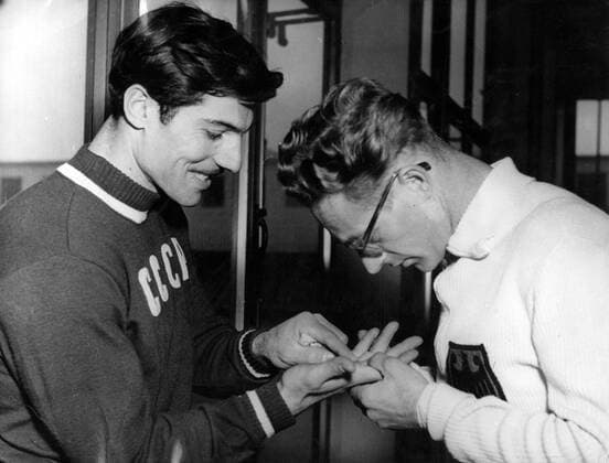 Frankfurt - ALBERT AZARIAN (UdSSR) . und HELMUT BANTZ (R) (GER) .  - ZUMAk09