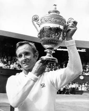 Rod Laver - (AUSTRALIA) holds high the trophy after winning the mens singles final at Wimbledon today for the fourth time. Wimbledon UK  - ZUMAk09 o0 All England Championships Grand Slam o0 Herren Tennis Sieg Objekte Trophäe