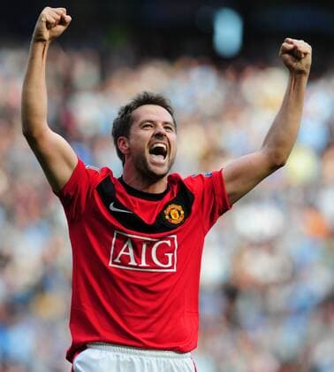 Michael Owen of Manchester United celebrates scoring the winning goal - EDITORIAL USE ONLY. No use with unauthorised audio, video, data, fixture lists, club league logos or live services. Online in-match use limited to 120 images, no video emulation. No use in betting, games or single club league player publications. o0 Jubel Freude