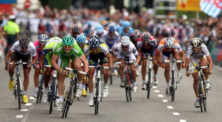 ANDRE GREIPEL (GER Columbia Highroad, 3.v.li.) gewinnt die 21. Etappe der Spanienrundfahrt 2009 -  NOxONLINExUSE o0 Etappensieg, Etappensieger, Sprint, Massensprint,