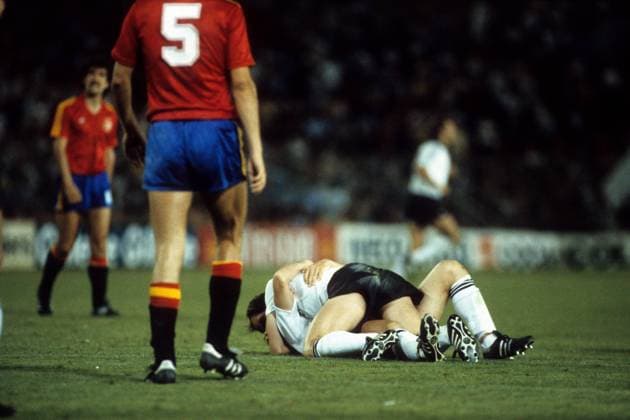 Torjubel BR Deutschland Fußball WM Herren WM 1982, Länderspiel, Nationalteam, Nationaltrikot, BRD - Spanien 2:1 Gruppe Madrid Glück, Freude, Begeisterung,