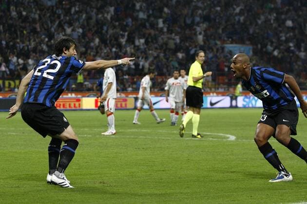 Inter Mailand - SSC Neapel: Jubel Diego Milito (L) und Maicon (beide Inter) -  o0 Etoo o0 Jubel Freude