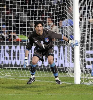Torwart Gianluigi Buffon (Italien) Fußball Länderspiel Herren Confed Cup 2009, Nationalteam, Nationaltrikot Einzelbild Pretoria Tshwane