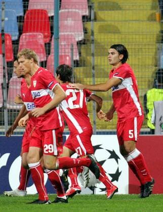 Pavel Pogrebnyak (L) and Serdar Tasci (r) - VfB Stuttgart celebrate first goal -  o0 Freude Jubel