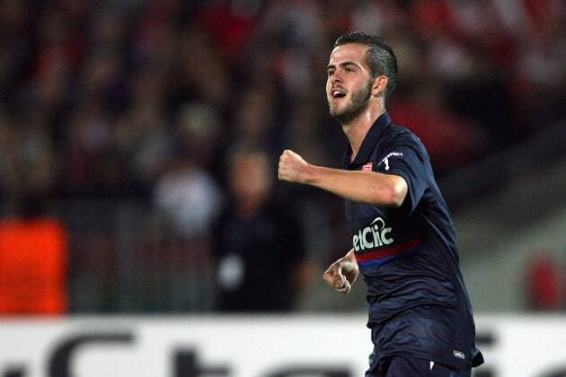 Miralem Pjanic (Lyon) - Torjubel - EddyLEMAISTRE  o0 Olympique Lyonnais, OL, Freude, Jubel Einzelbild