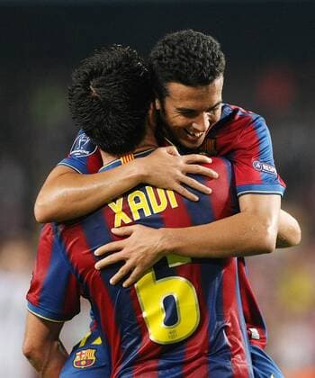 FC Barcelona s Pedro Rodriguez (r.) celebrates -  (200908298212) o0 EC 1 Barca Freude Jubel