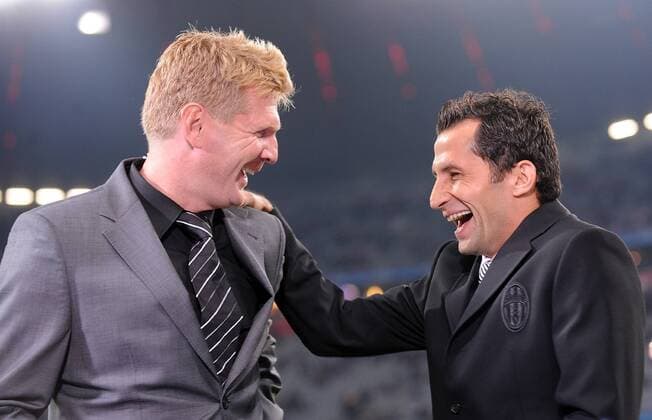 FC Bayern München - Juventus Turin - Stefan Effenberg (Deutschland, li.) mit Hasan Salihamidzic (re, Juve) 