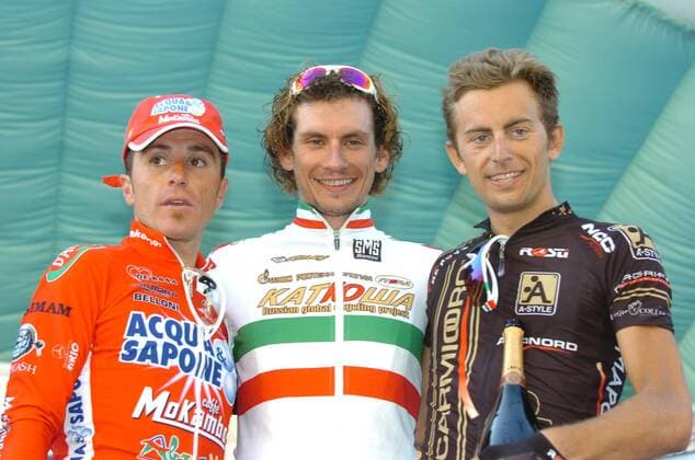 Memorial Cimurri 2009 - Filippo Pozzato (Italien Katusha, Mitte) gewinnt vor Luca Paolini (Italien Acqua e Sapone, li.) und Daniele Colli (Italien Liquigas), Reggio Emilia -  o0 Sieg, Sieger, Siegerehrung, Freude Jubel
